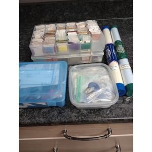 Cross Stitch DMC Thread 284 Floss Color Cards & 2 Aida Cloth